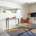 Apartment Rue Bonaparte - Paris 6